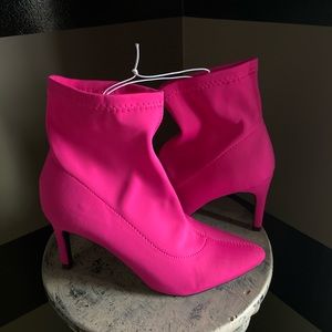 NWT hot pink ankle boots
